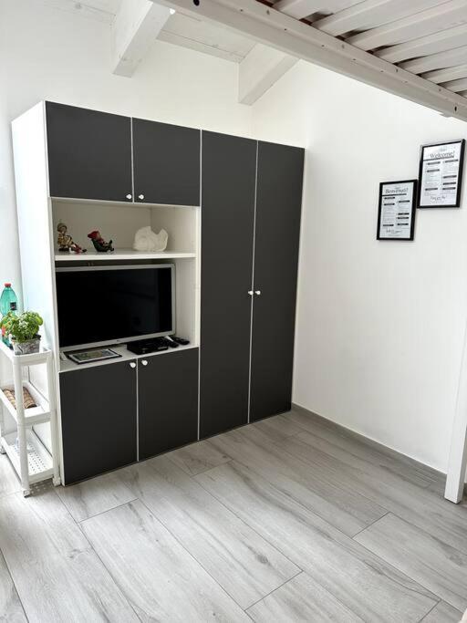The Sweet Attic Room - De Vivo Realty Meta Di Sorrento المظهر الخارجي الصورة