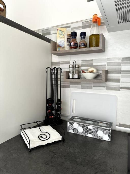 The Sweet Attic Room - De Vivo Realty Meta Di Sorrento المظهر الخارجي الصورة