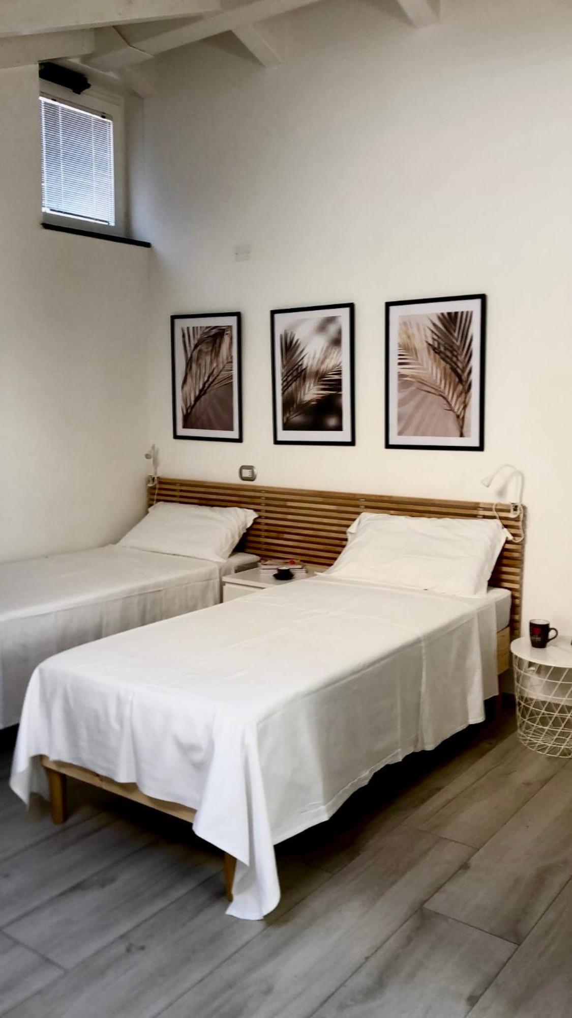 The Sweet Attic Room - De Vivo Realty Meta Di Sorrento المظهر الخارجي الصورة